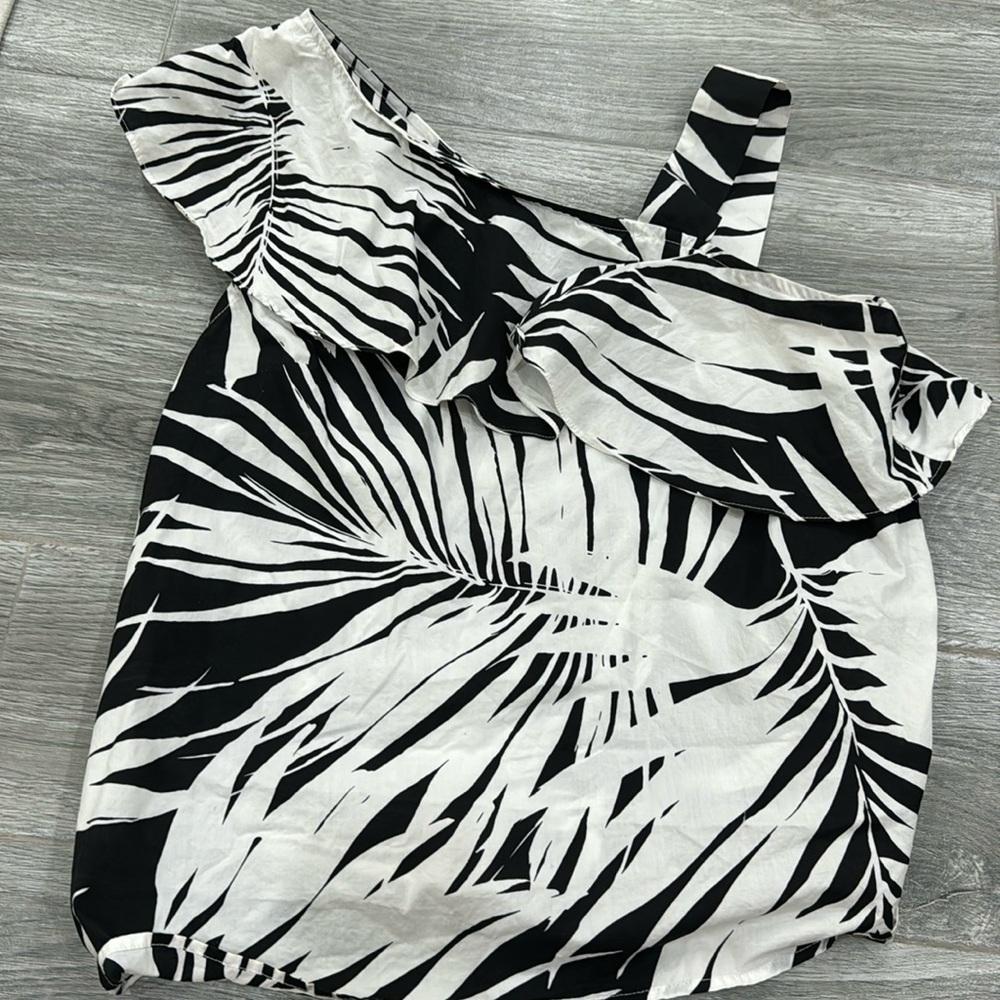 Who What Wear Asymmetrical Top
